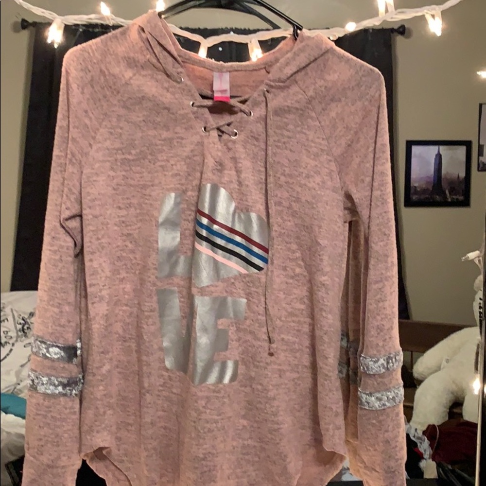 love t-shirt